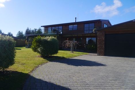 Photo of property in 11 Yasmin Lane, Kinloch, Taupo, 3377