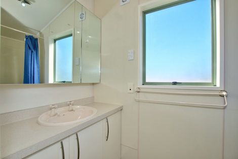 Photo of property in 19 Wye Place, Fernhill, Queenstown, 9300