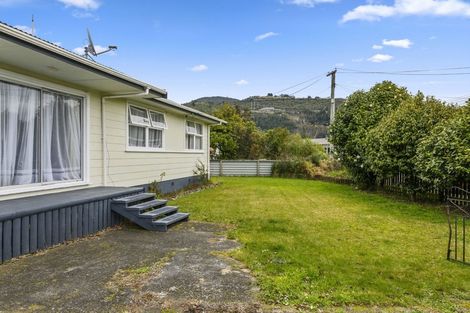 Photo of property in 24 Fenruss Street, Fairy Springs, Rotorua, 3015