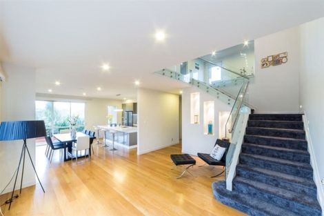 Photo of property in 18 Remuremu Street, Long Bay, Auckland, 0630