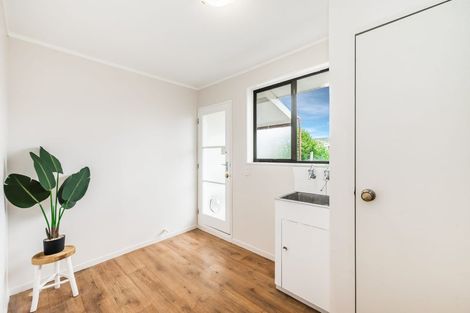 Photo of property in 100 Hillcrest Road, Raumati Beach, Paraparaumu, 5032