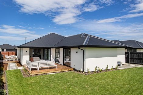 Photo of property in 31 Crossley Avenue, Woodend, 7610