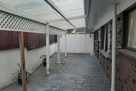 Photo of property in 1/2a Takapu Street, Henderson, Auckland, 0612