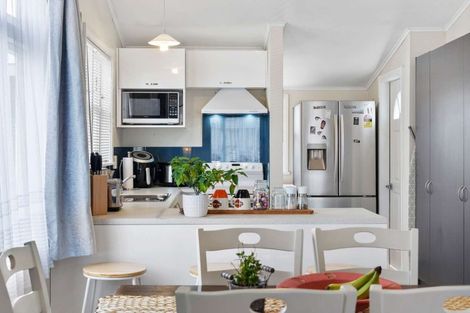 Photo of property in 92a Kuripuni Street, Kuripuni, Masterton, 5810