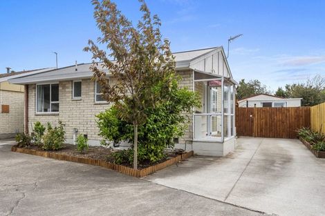 Photo of property in 1/11a Lenton Street, Aranui, Christchurch, 8061