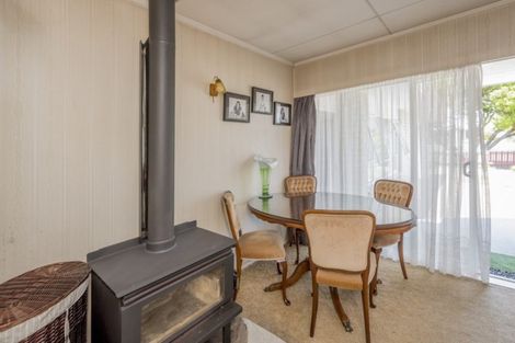 Photo of property in 22 Kings Drive, Levin, 5510