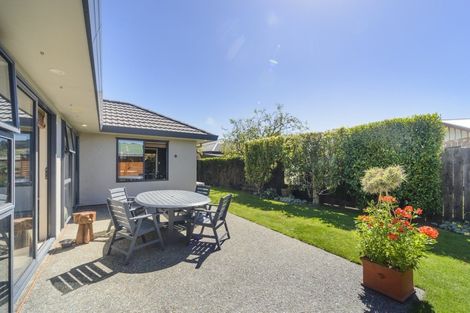 Photo of property in 6 Diamond Court, Ashhurst, 4810