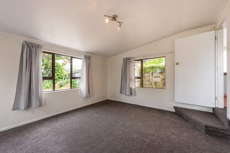 Photo of property in 37 Brightwater Crescent, Totara Park, Upper Hutt, 5018