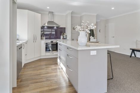 Photo of property in 47 Kendall View, Stoke, Nelson, 7011