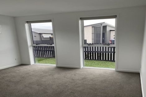 Photo of property in 4 Wharangi Lane, Papamoa, 3118