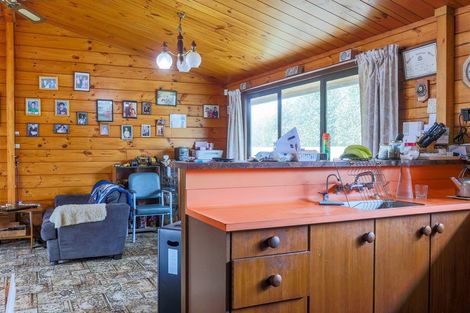 Photo of property in 25 Farnworth Crescent, Whakatane, 3120