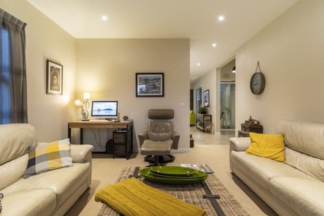 Photo of property in 20 Saint Pauls Drive, Brookfield, Tauranga, 3110