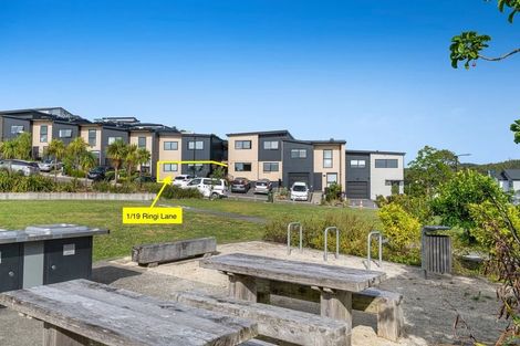 Photo of property in 1/19 Ringi Lane, Orewa, 0931