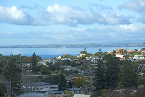 Photo of property in 13 Layton Road, Manly, Whangaparaoa, 0930