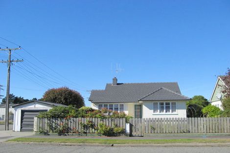 Photo of property in 2 Dart Street, Oamaru North, Oamaru, 9400