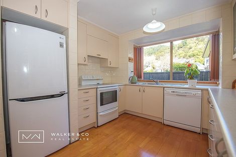 Photo of property in 10 Pioneer Grove, Silverstream, Upper Hutt, 5019