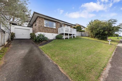 Photo of property in 2/2 Anna Watson Road, Half Moon Bay, Auckland, 2012