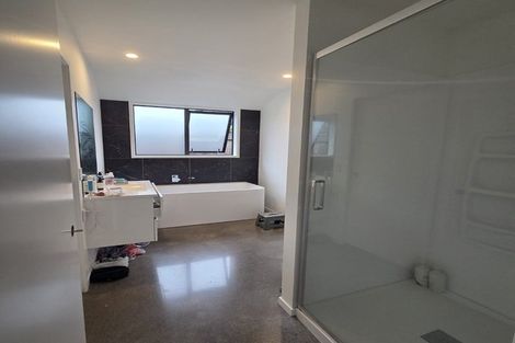 Photo of property in 29 Sycamore Grove, Lower Vogeltown, New Plymouth, 4310