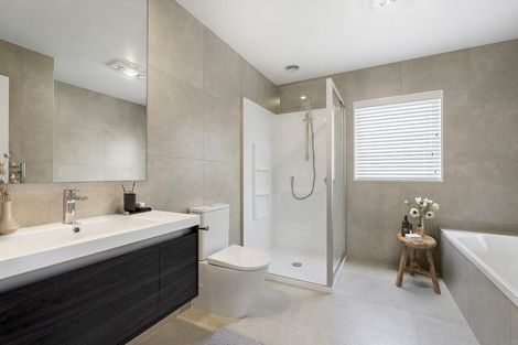 Photo of property in 10 Kouka Road, Beachlands, Auckland, 2018