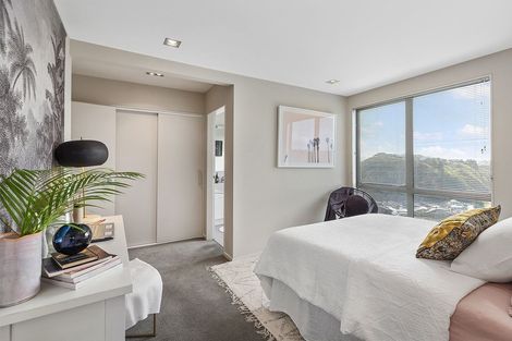 Photo of property in 37a Gurkha Crescent, Khandallah, Wellington, 6035