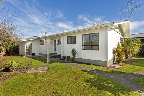 Photo of property in 325 Stout Street, Riverdale, Gisborne, 4010
