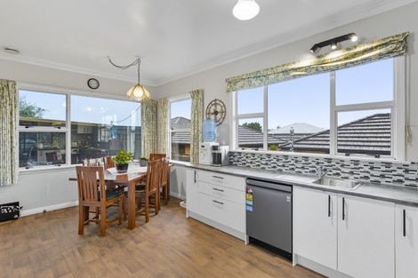 Photo of property in 127 Winchester Street, Levin, 5510