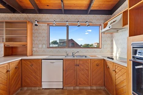 Photo of property in 32 Ocean Road, Ohope, 3121