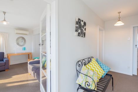 Photo of property in 24 Pembroke Street, Avondale, Christchurch, 8061