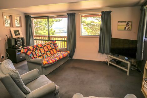 Photo of property in 72 Maungatawhiri Road, Raglan, 3295