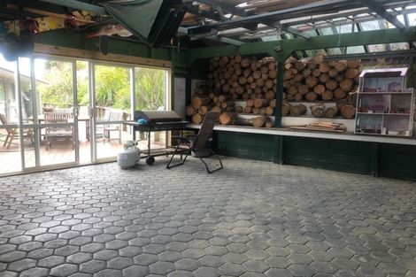 Photo of property in 2118 East Coast Road, Stillwater, Silverdale, 0993