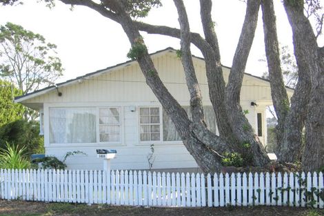 Photo of property in 988 East Coast Road, Northcross, Auckland, 0632