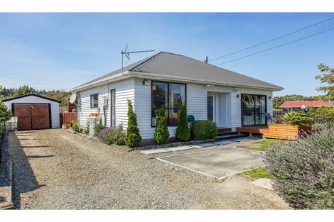 Photo of property in 23 Kearneys Road, Linwood, Christchurch, 8062
