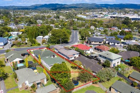 Photo of property in 22 Awaroa Road, Sunnyvale, Auckland, 0612