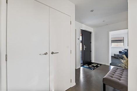 Photo of property in 8 Hodge Park Lane, Inglewood, 4330