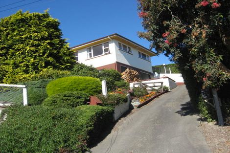 Photo of property in 11 Selwyn Street, South Hill, Oamaru, 9400