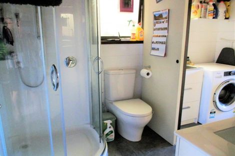 Photo of property in 16 Pohutukawa Drive, Opunake, 4616