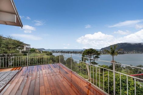Photo of property in 44 Tairua Heights, Tairua, 3508