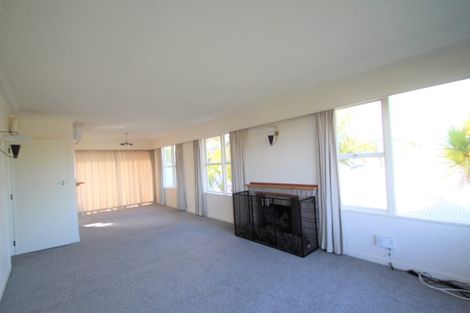 Photo of property in 23 Holland Road, Hillcrest, Auckland, 0627