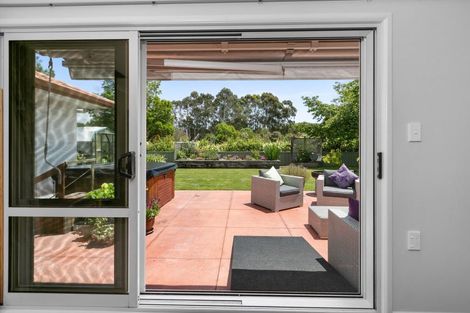 Photo of property in 10 Rochfort Street, Otane, 4202