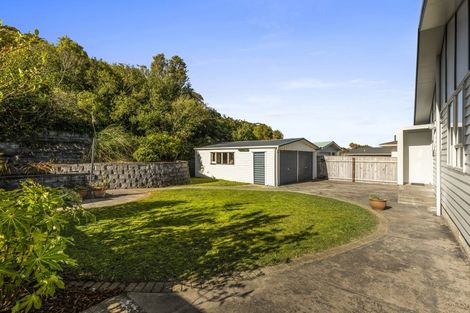 Photo of property in 186 Major Drive, Kelson, Lower Hutt, 5010