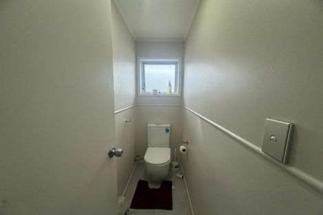 Photo of property in 1/42 South Street, Papakura, 2110