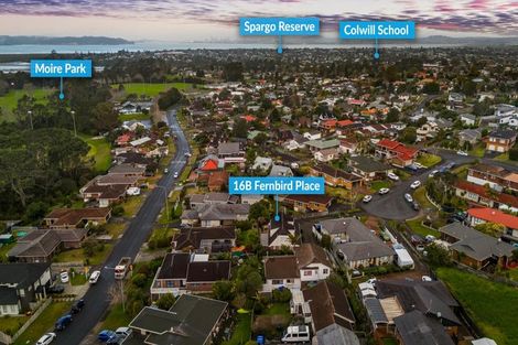 Photo of property in 2/16 Fernbird Place, Massey, Auckland, 0614