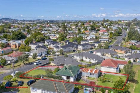 Photo of property in 72 Kelman Road, Kelston, Auckland, 0602