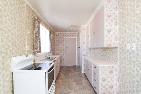 Photo of property in 6 Braemar Street, Kew, Invercargill, 9812