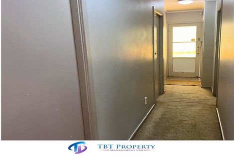 Photo of property in 77a Rosier Road, Glen Eden, Auckland, 0602