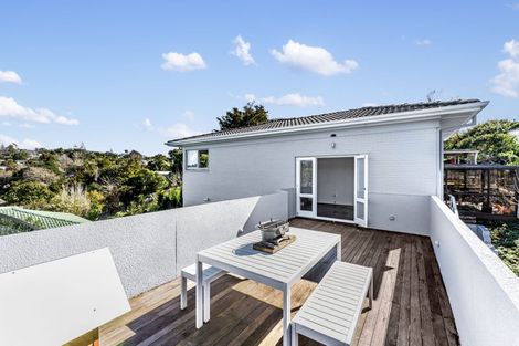 Photo of property in 29 Glamorgan Drive, Torbay, Auckland, 0630