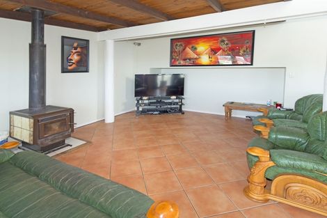 Photo of property in 13 Layton Road, Manly, Whangaparaoa, 0930