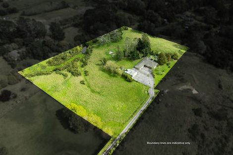 Photo of property in 248 Paremoremo Road, Lucas Heights, Auckland, 0632