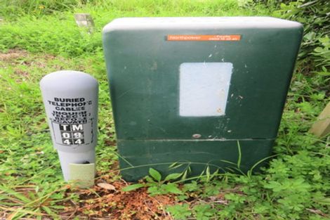 Photo of property in 40 Sunset Drive, Baylys Beach, 0377