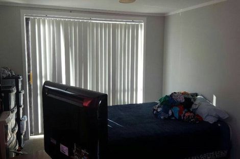 Photo of property in 1/226a Dominion Road, Red Hill, Papakura, 2110